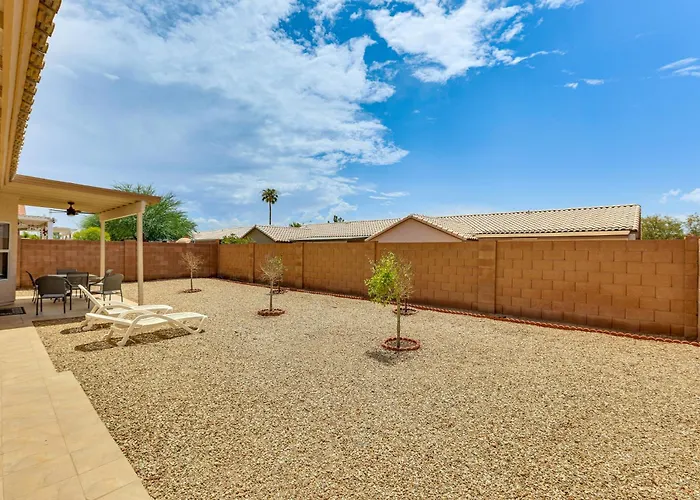 W/ Fenced-in Yard & Patio! Holiday home